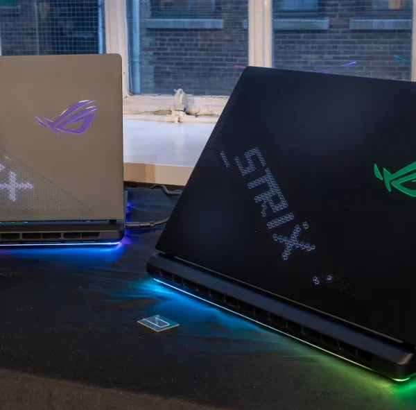 CES 2025 Asus ROG Strix Scar 16