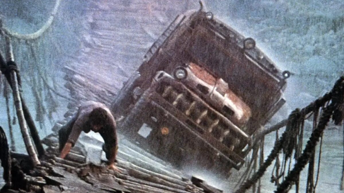 Топ-10 лучших ремейков боевиков за всю историю человечества 17 боевик