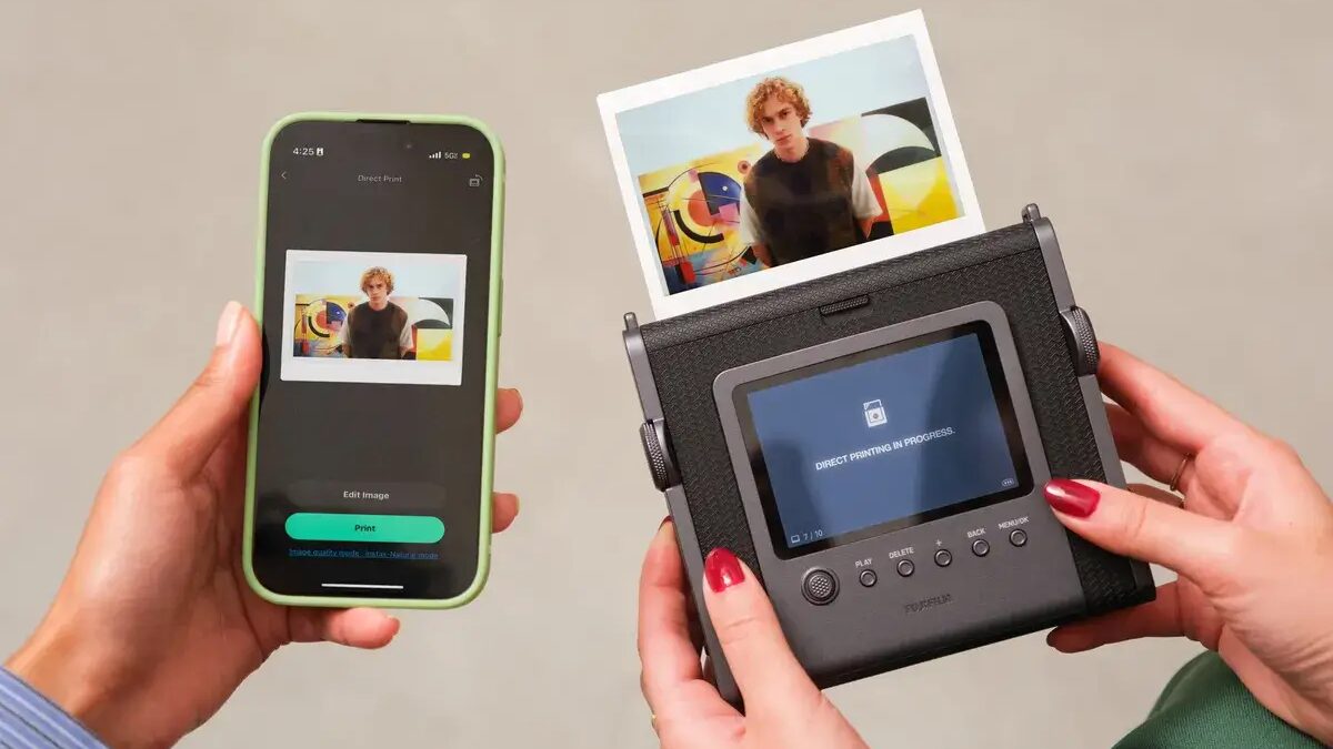 Fujifilm Instax Wide Evo Hybrid