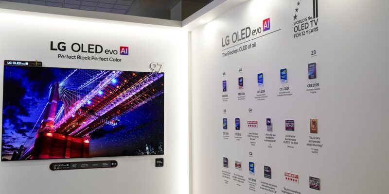 LG получила более 100 наград на CES 2025 за телевизоры, аудиоустройства и бытовую технику (lg electronics recognized with over 100 awards and accolades at ces 2025 1)