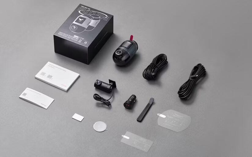 Комплект для видеорегистратора 70mai 4K Omni с камерой и кабелями