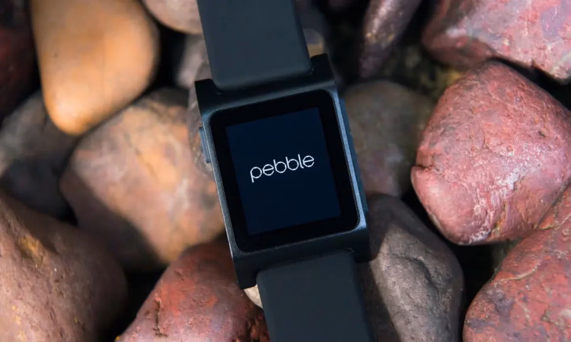 Возвращение Pebble: купили бы вы новые умные часы культового бренда? 5 pebble is back from the deal.jpg