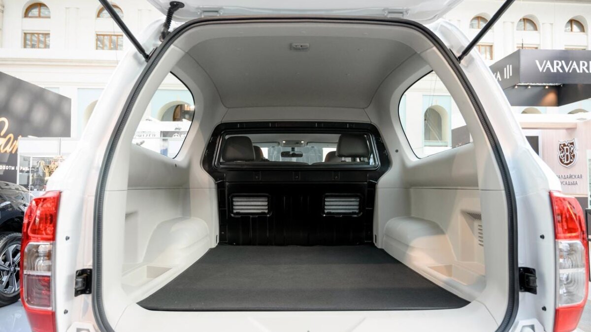 Объявлены цены на первый в России пикап-хардтоп OTING Palasso 7