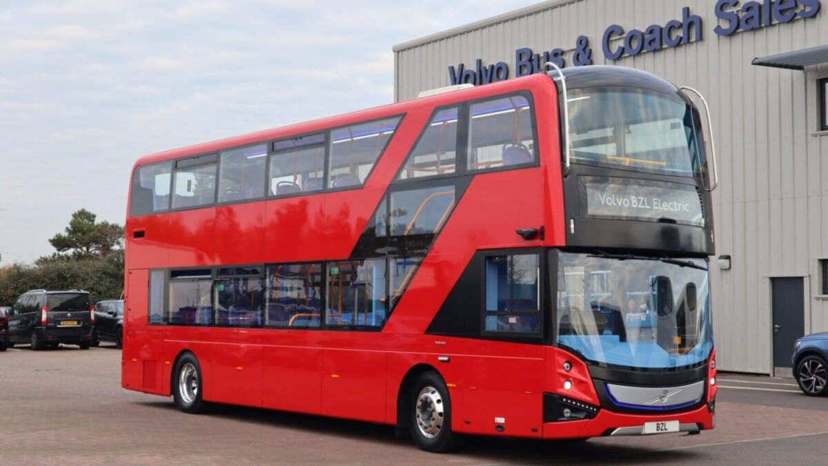 Go-Ahead и Volvo запускают экологичный транспорт 5 volvo bzl body 1