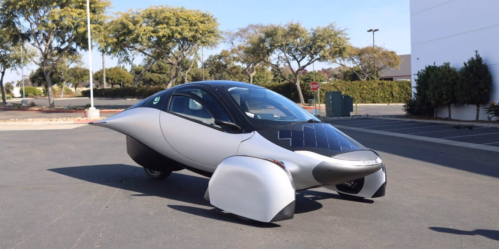 aptera solar electric vehicle ces 2025 design 5
