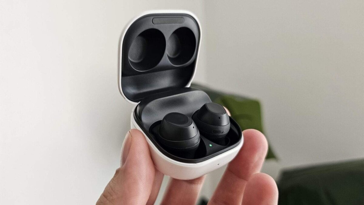 Samsung готовит к выпуску новые бюджетные наушники Galaxy Buds FE 2 3 galaxy buds fe 2 1920x1080 2