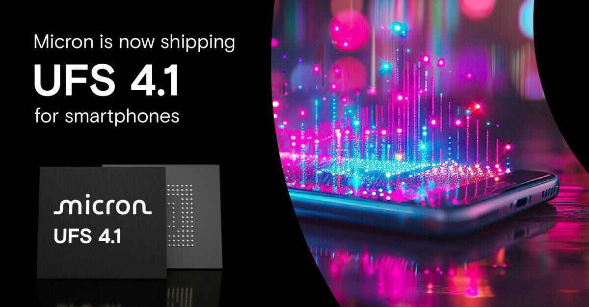 Задняя часть смартфона Tecno Camon 50 Ultra 5G с четырьмя камерами и оранжевым корпусом