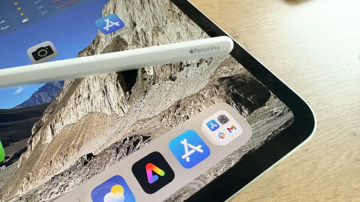 Apple iPad (2025) VS iPad Air (2025): что выбрать в эпоху ИИ? 22 Apple