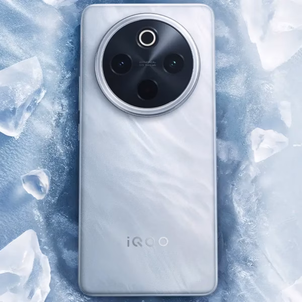 iQOO Z10