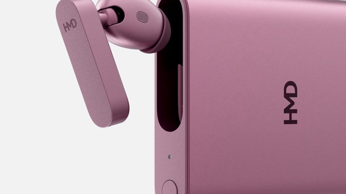 MWC 2025: HMD представила Amped Buds – беспроводные наушники с магнитной зарядкой и мощным звуком 12 pressrelease hmd ampedbuds body3 desktop.png