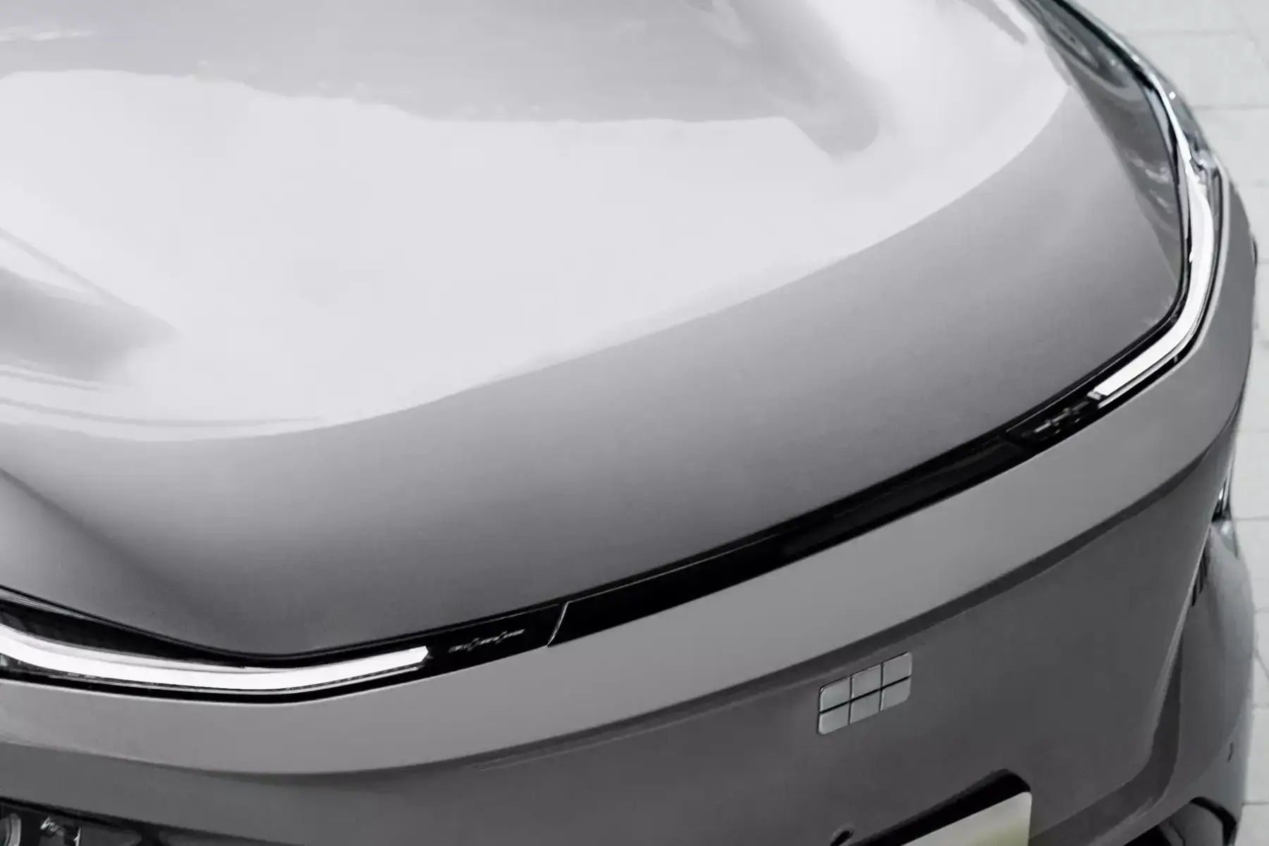 Китай приостановил одобрение зарубежных проектов BYD и Geely из-за пошлин США