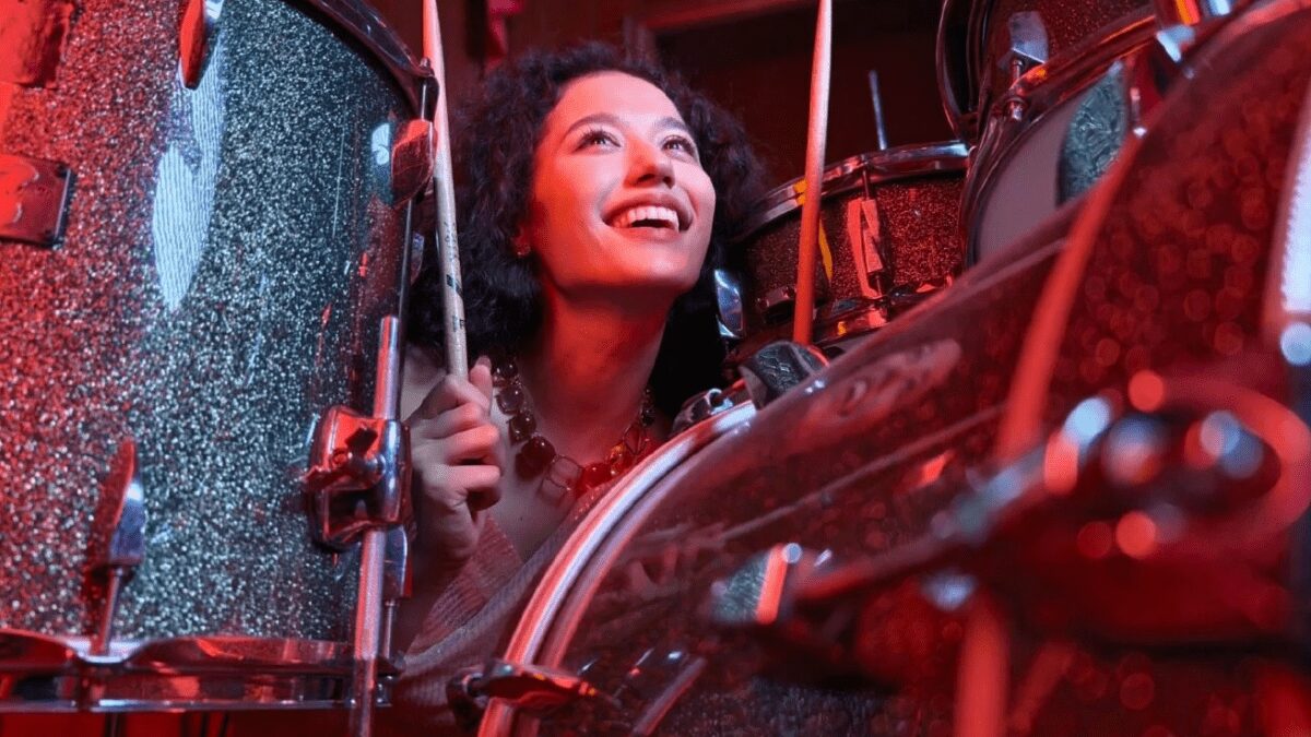 OPPO представит ночной портретный режим Lumo для серии Find X8 8 20250401 102213 0000