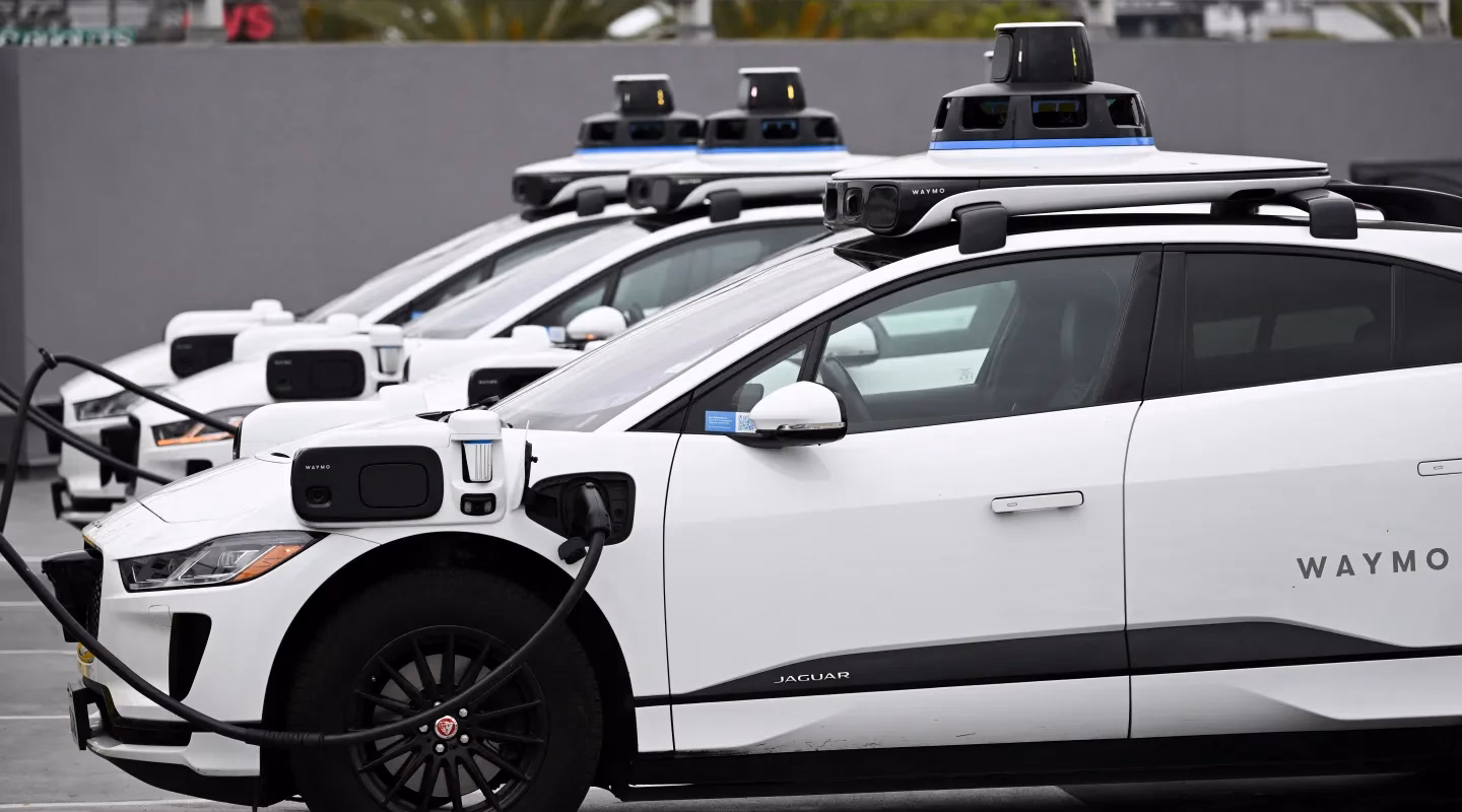 Waymo начала международное тестирование беспилотников в Токио 1 2152551949.jpg