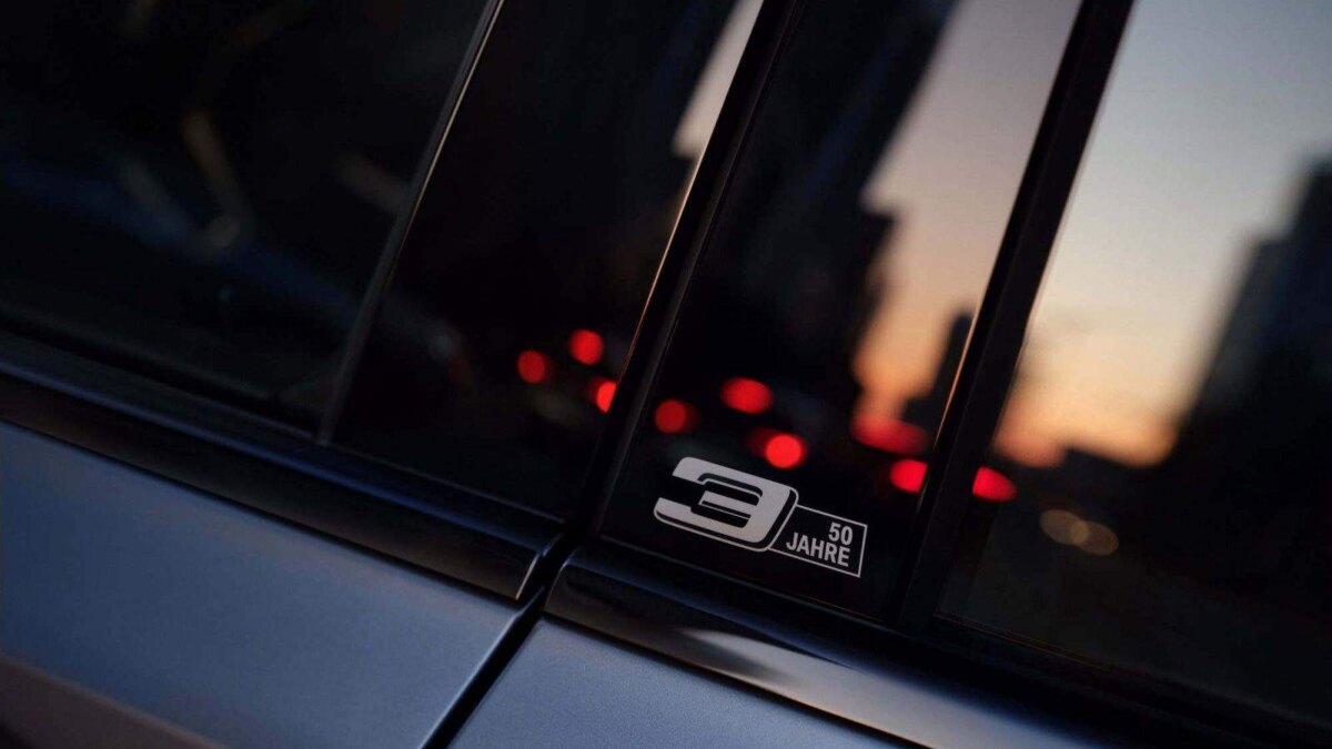 3 2025 bmw 3 series 50 years edition 4