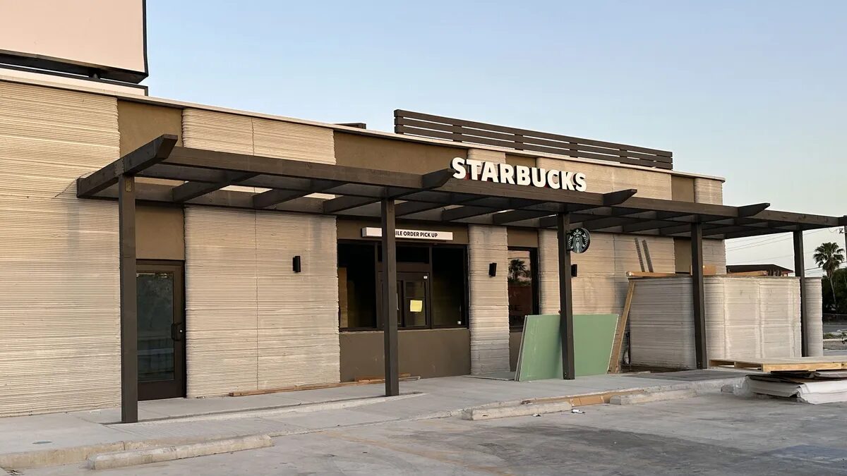 Starbucks открывает уникальную кофейню, напечатанную на 3D-принтере 2 59ntfwa2qaqhimzuixx3dg 1200 80.jpg