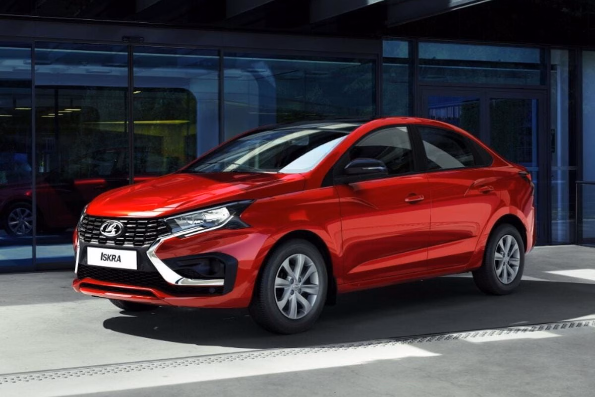 У АвтоВАЗа новый автомобиль — Lada Iskra уже на сайте 4 9welu1hpootja8hog8ftsy0hq44g5ktd