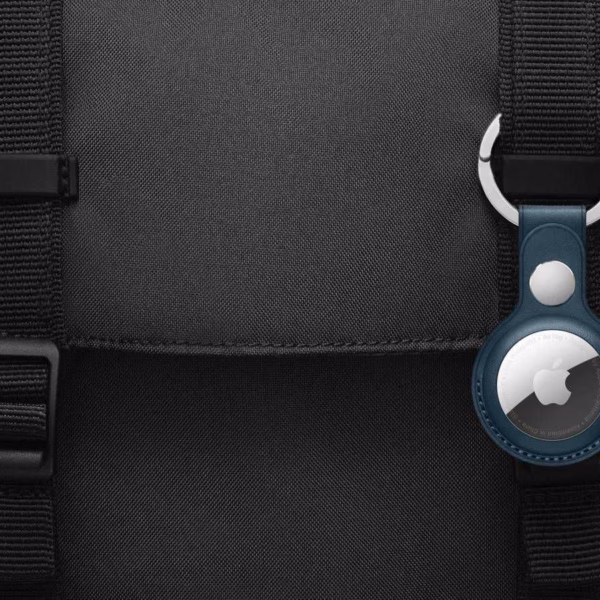 airtag backpack 2