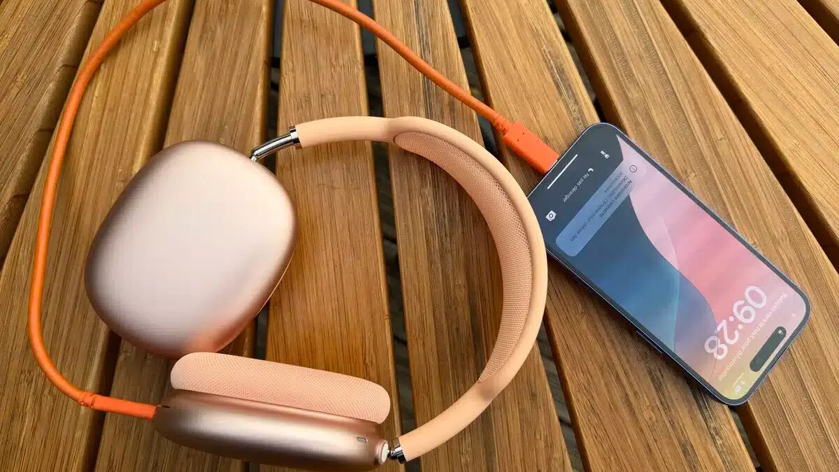 AirPods Max получили три новых функции с обновлением iOS 18.4 2 breaking usb c airpods max fail to work wired – whats