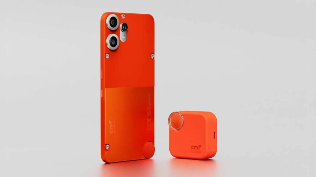 cmf phone 2 pro with buds 2.jpg