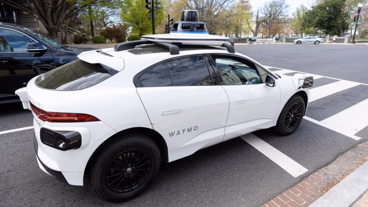 Waymo может начать продавать роботакси частным владельцам 1 hero