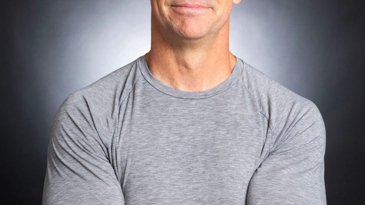 hoby darling headshot.jpg scaled