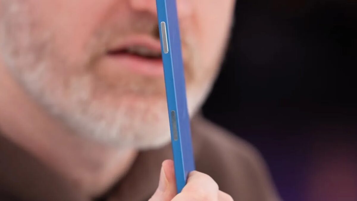 iphone 17 air unbox therapy.jpg