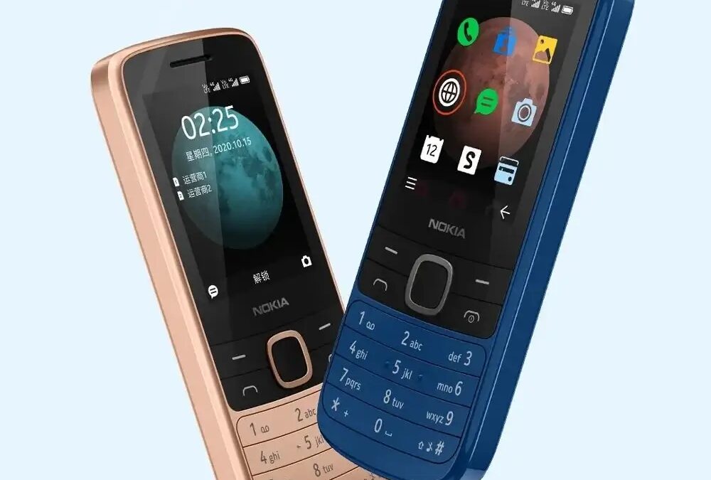 Два кнопочных телефона HMD с разноцветными корпусами вид с боку