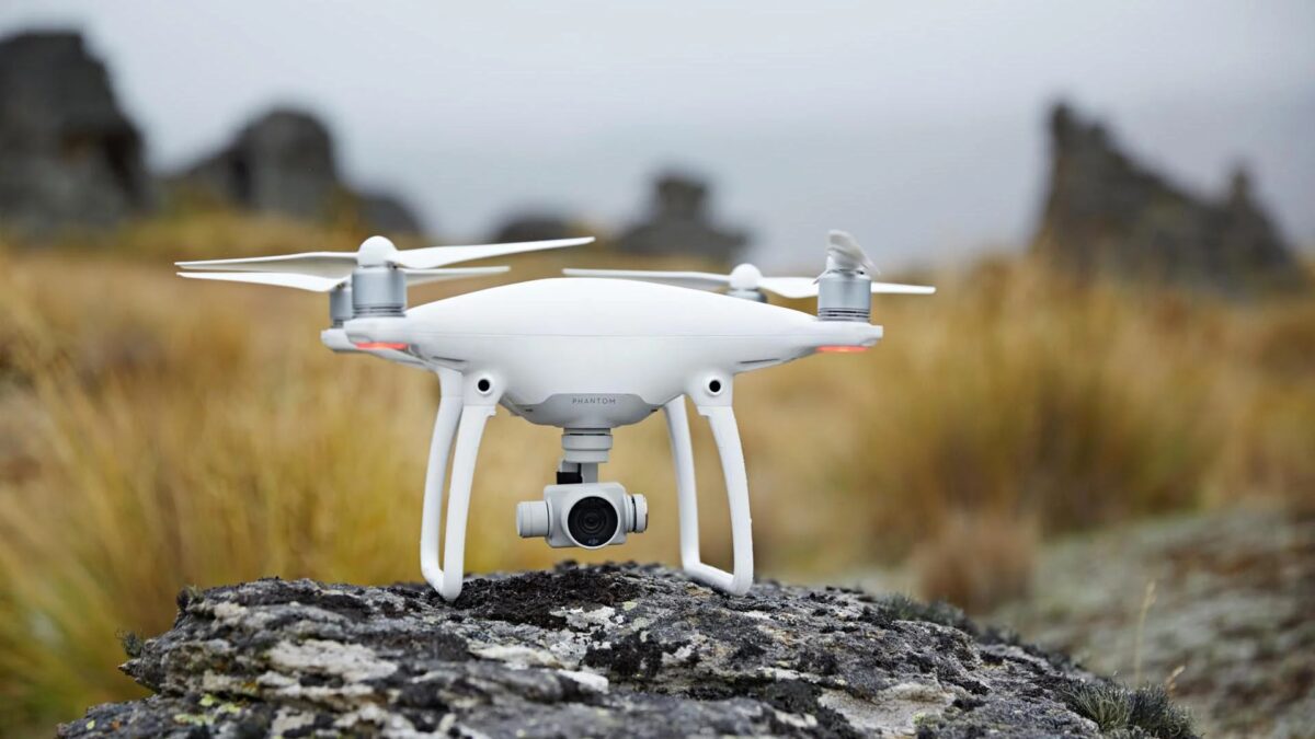 phantom 4 action 5 d6727503 97d7 46e9 b7ac ce68025a9cf8.jpg