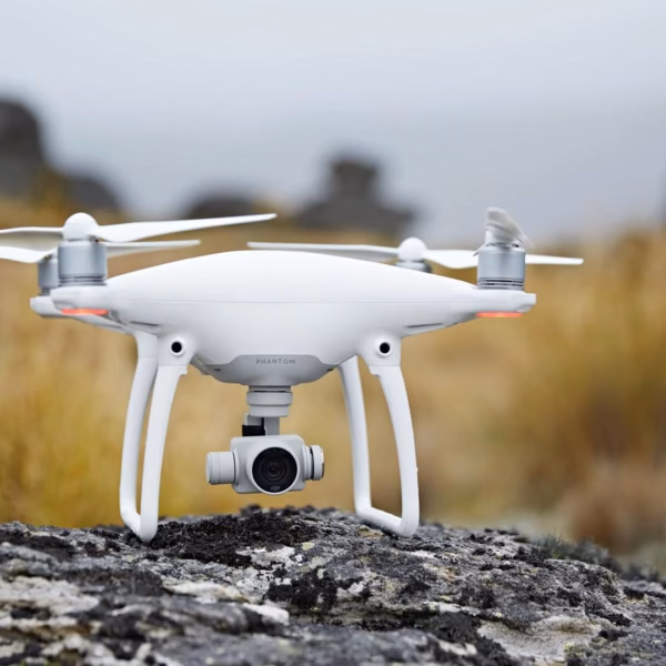 phantom 4 action 5 d6727503 97d7 46e9 b7ac ce68025a9cf8.jpg