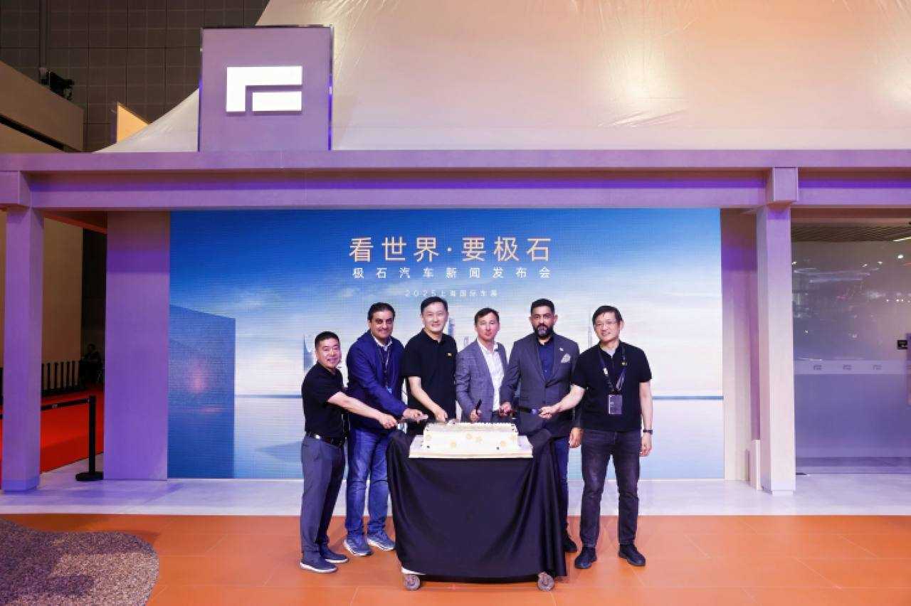 ROX и Weiqiao открыли лабораторию для создания новых внедорожников 9