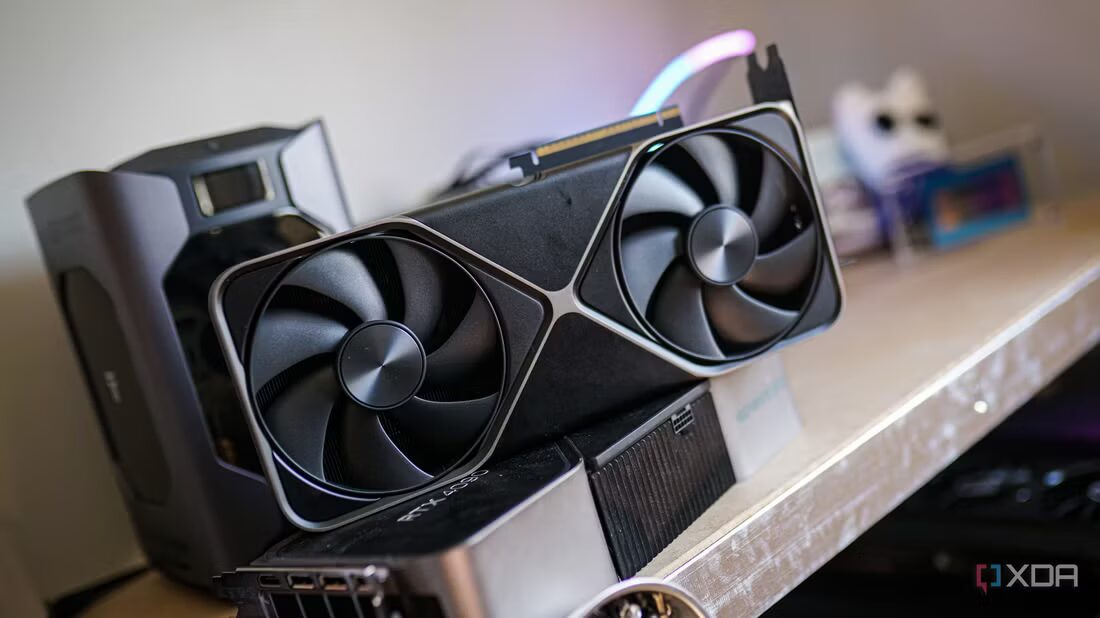 Видеокарта RTX 5090 снова в центре скандала: на этот раз взорвался конденсатор 2 rtx 5090 desk