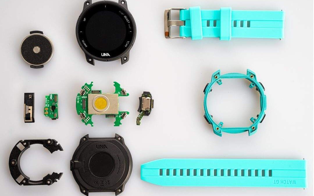 una watch deconstructed 1