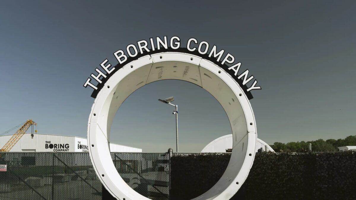 Туннели Илона Маска: The Boring Company обсуждает участие в проекте Amtrak 4 00boring tunnel superjumbo.jpg