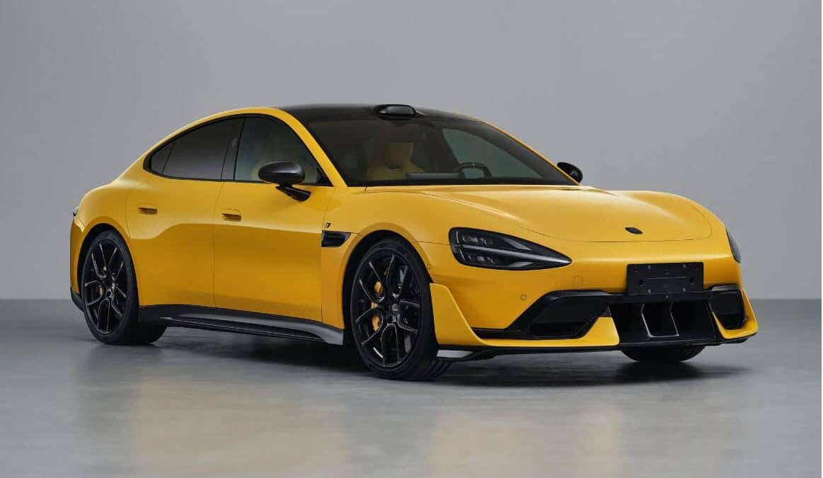 Xiaomi сняла ограничения мощности у SU7 Ultra после жалоб владельцев 4 1 15