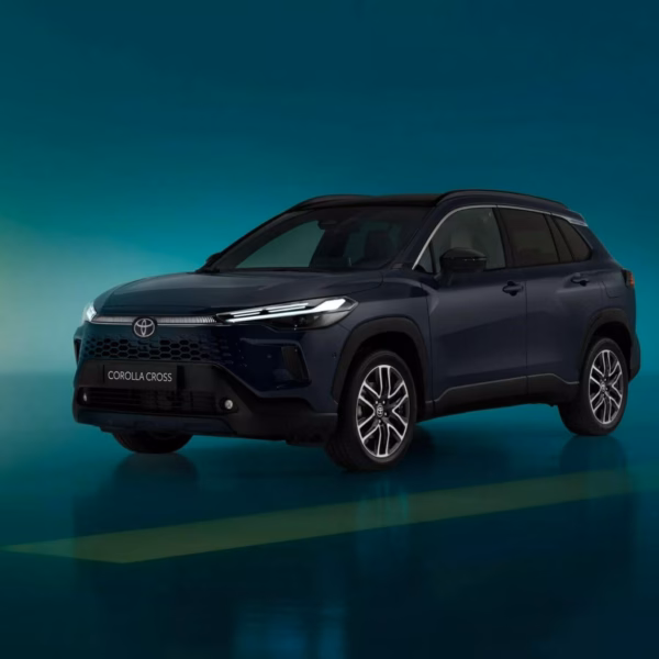 2025 toyota corolla cross 29 204 large