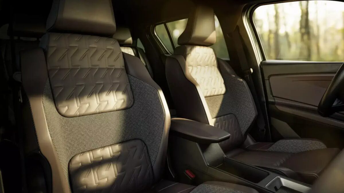 Renault представила концепт R4 Savane 4×4 с полным приводом 13 94a5054a24c8677b94ef5f6fed3b3ee74e7ba3d0