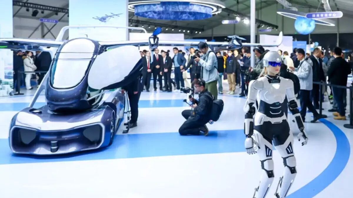 Chery представила робота-гуманоида, который будет продавать автомобили 2 aqabkyfrngukvolayrzw6pqvh8bzg3iaweuu5rbqqqcr1pcvs45qhvrg1ekekl0d4oy zi2yr2w3dylvaoda2nrqgdi