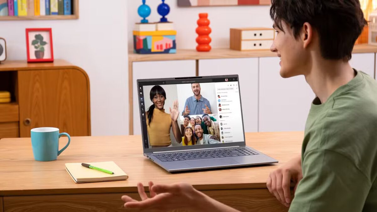 Acer представила множество новинок для геймеров, креаторов и фанатов ИИ на Computex 2025 6 aspire 14 ai a14 53m lifestyle 5