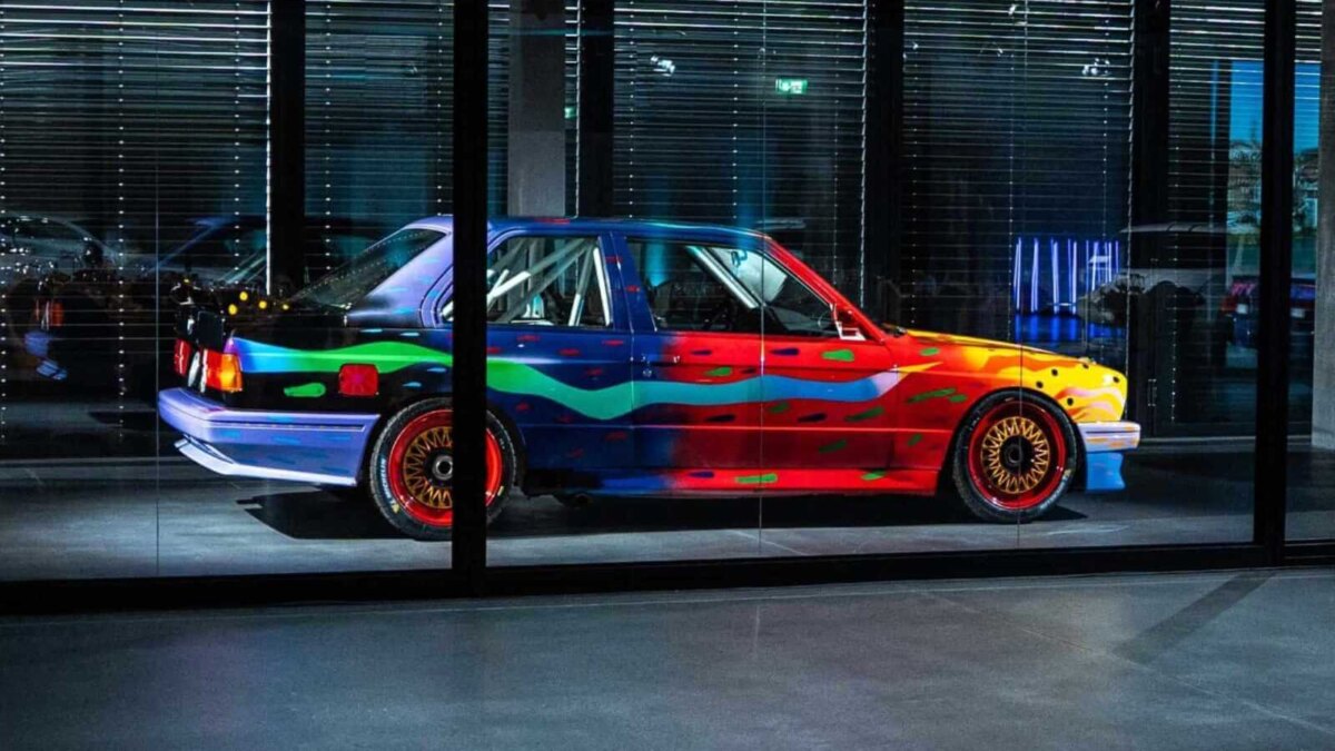 BMW Art Cars от Уорхола и Лихтенштейна показали в Швейцарии 5 bmw switzerland 50 years art cars 03