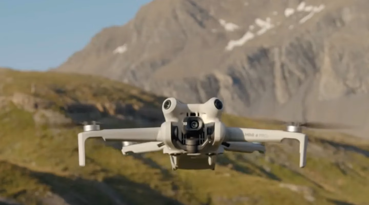 Три новых дрона DJI и экшн-камера Osmo Nano готовятся к запуску 2 dji mini 4 pro.jpg