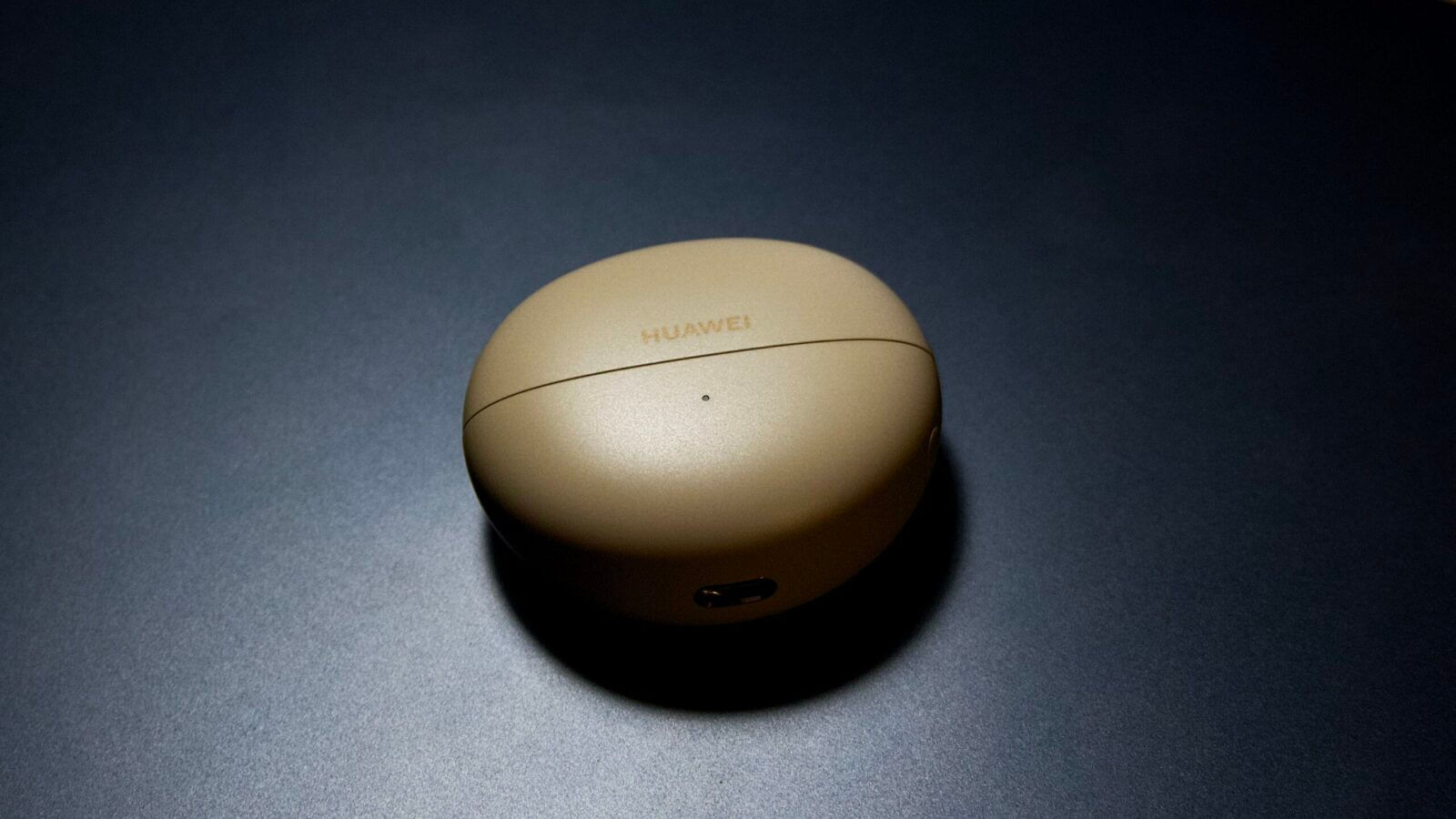 Обзор Huawei FreeClip: наушники, которые удивляют и видом, и звуком 45 dsc09576 1 scaled