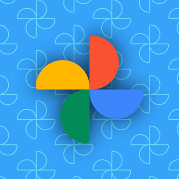 google photos logo 1.jpg