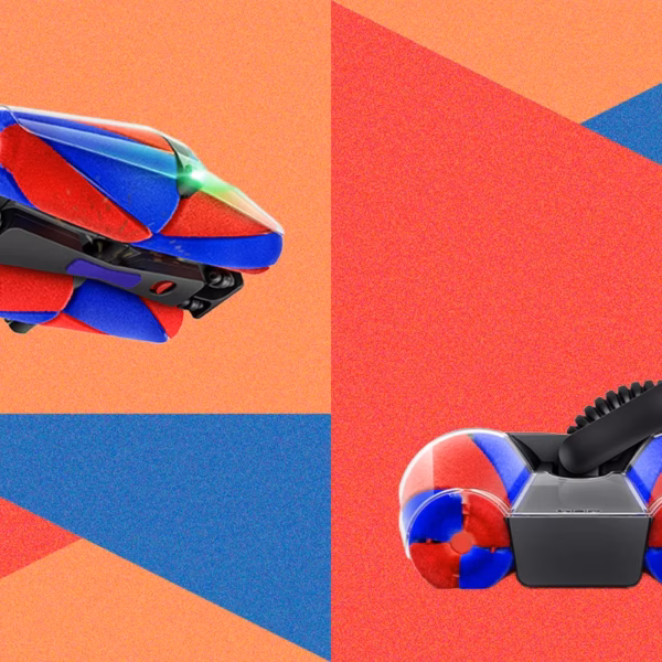 hands on with the dyson pencilvac.png