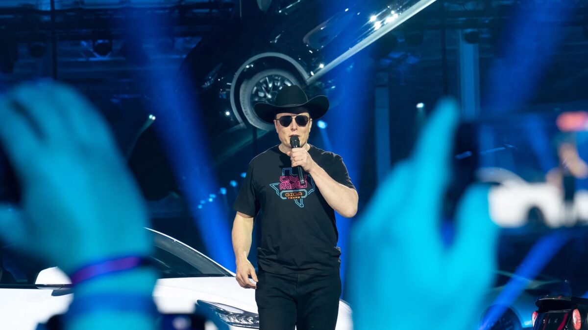 Совет директоров Tesla начал поиск преемника Илона Маска на посту CEO 1 im 646320