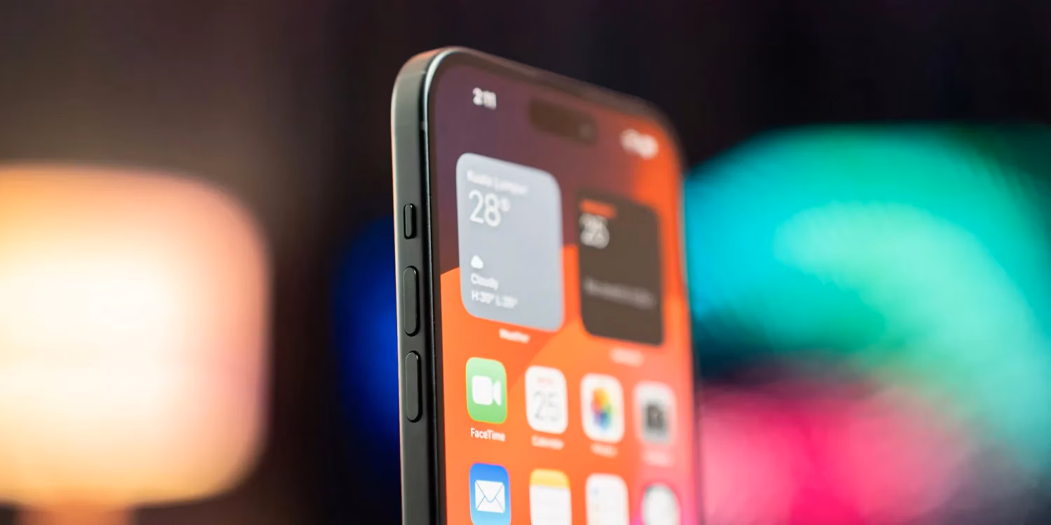 В США обеспокоены ИИ-сотрудничеством Apple с Alibaba 1 iphone discounts in china.jpg