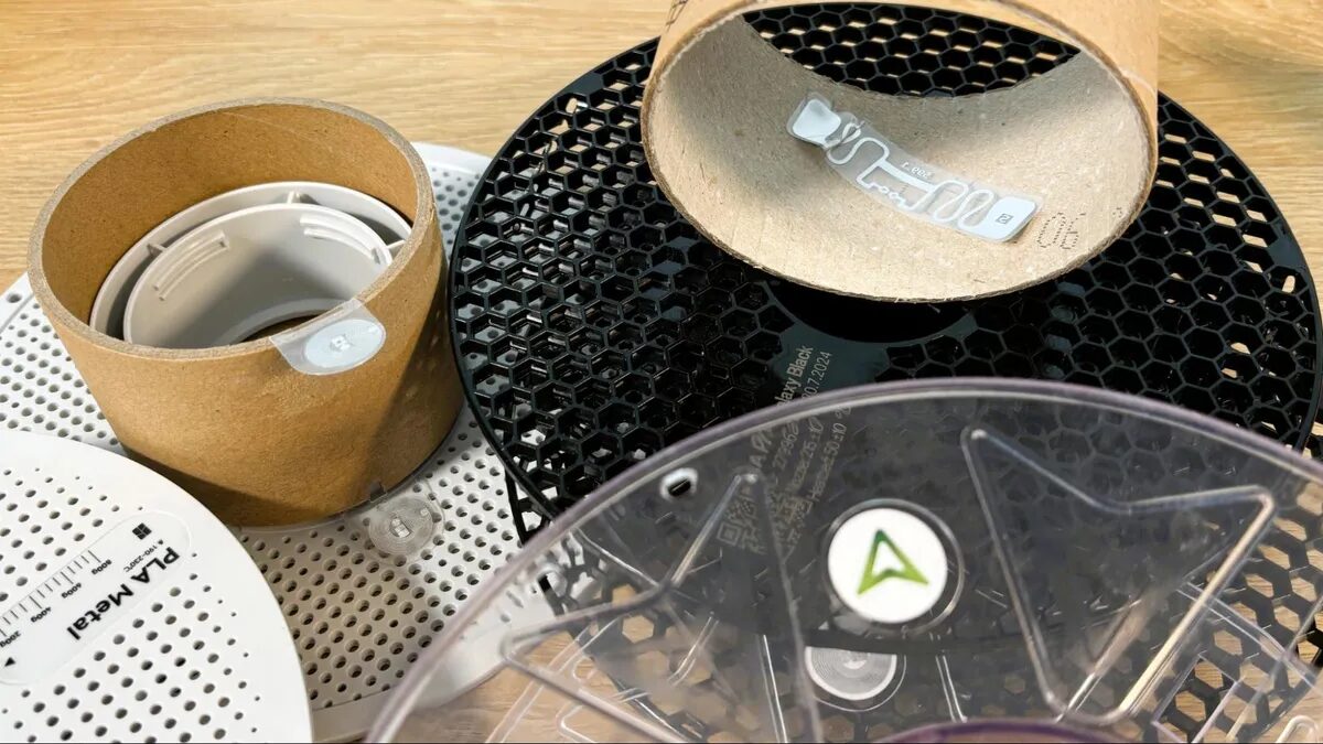 Elegoo внедрит автоматическую смену филамента и откроет RFID-стандарты 4 nmyyweyh7rnsepeabhghr9 1200 80.jpg