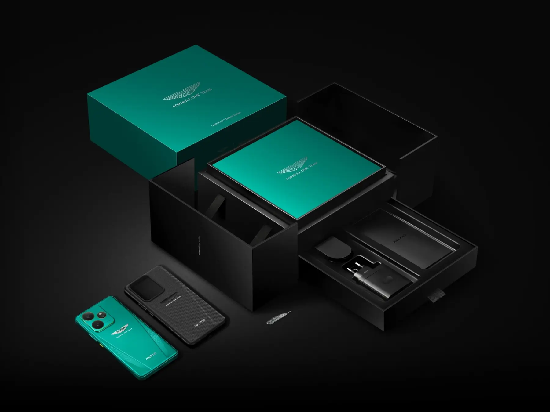Realme GT 7 Dream Edition выпущен в сотрудничестве с Aston Martin 6 realme gt 7 dream edition gift