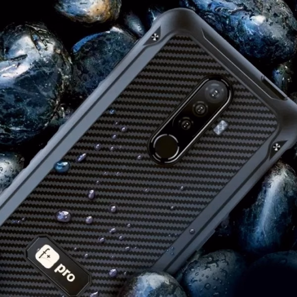 Смартфон Fplus R570E на ОС «Аврора» с RuStore поступил в розницу