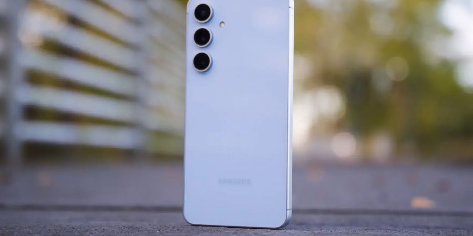 Samsung Galaxy S25 FE может получить чип MediaTek вместо Exynos 2 Samsung Galaxy S25 FE