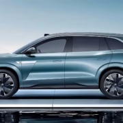 BYD начинает экспорт большого SUV Sealion 8 с гибридной установкой